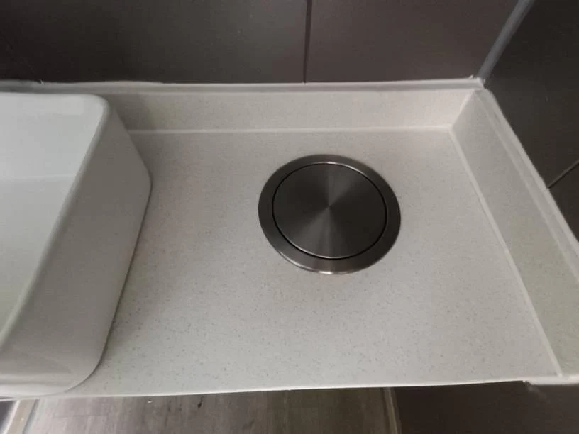 Trailer sanitário duplo unissex de 2,74 m (9 pés)