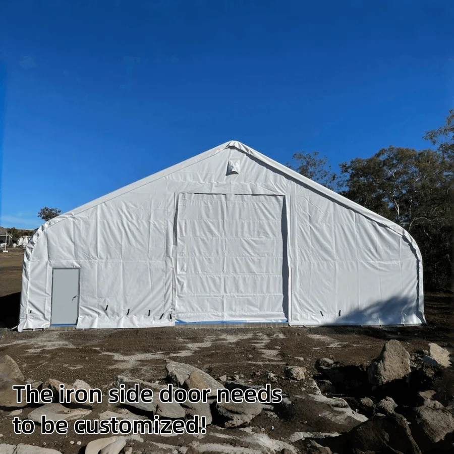 Abrigo de armazenamento com estrutura dupla de treliça (15,24 m x 30,48 m x 6,35 m)